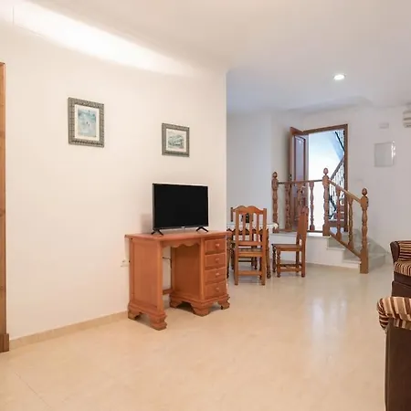 Aptº Almadraba 